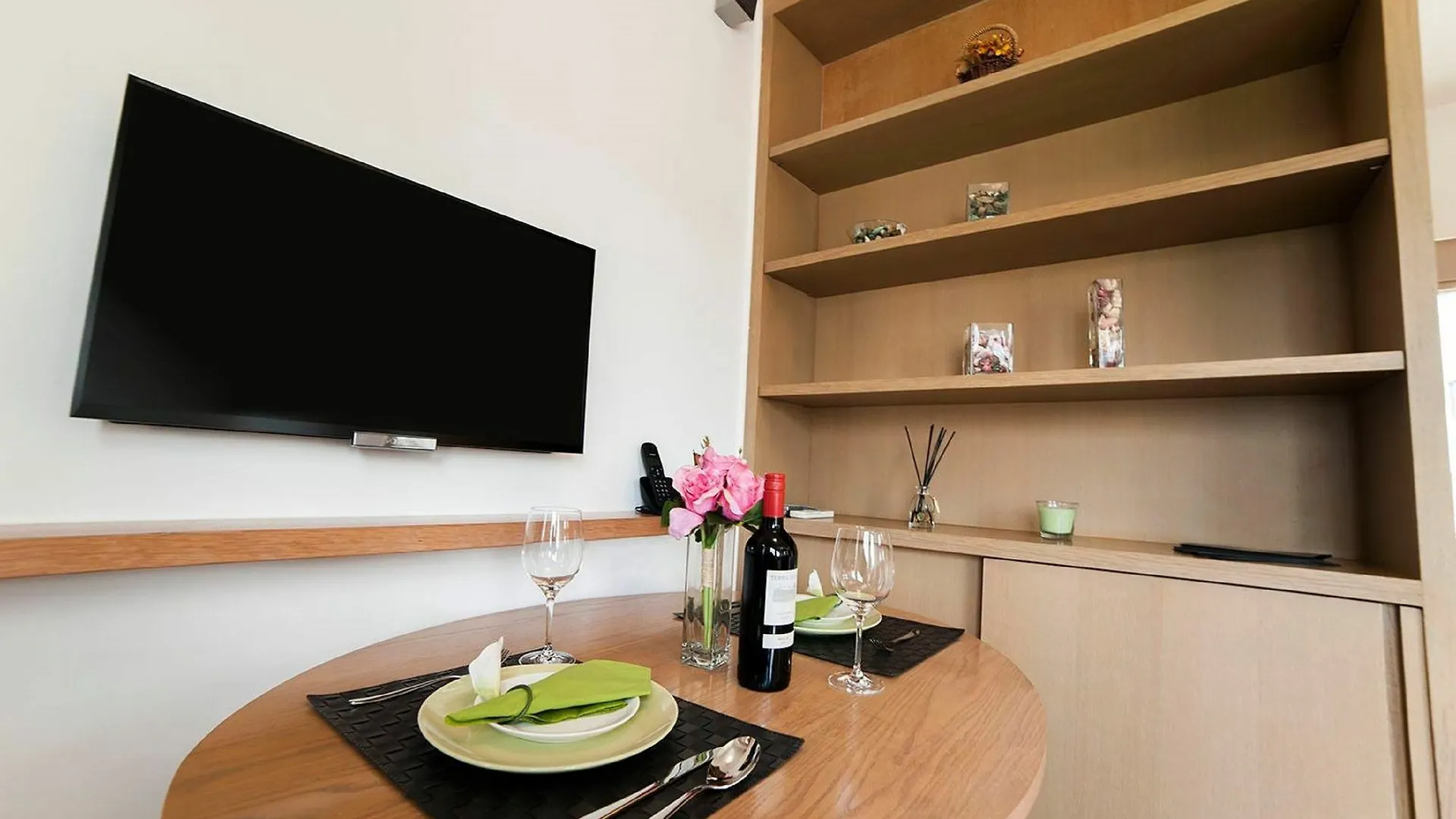 Mier Serviced Apartments Hong Kong China